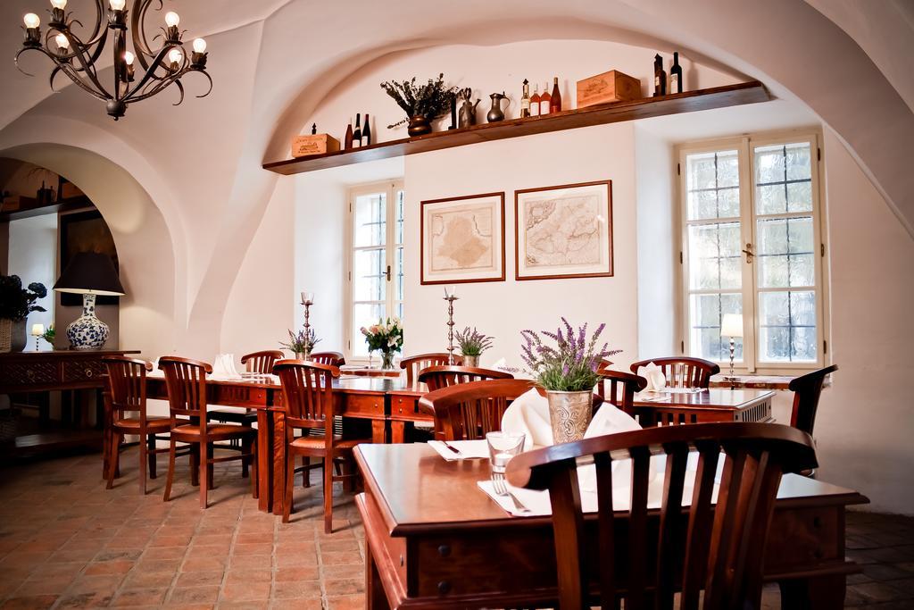 Zamek Zabreh Hotel Ostrava Ngoại thất bức ảnh